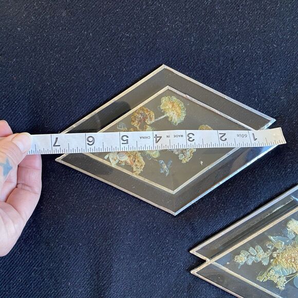 Vintage Diamond Beveled Clear Dried Flower Suncatchers. Set Of 2. No Cracks. USA - Picture 9 of 9